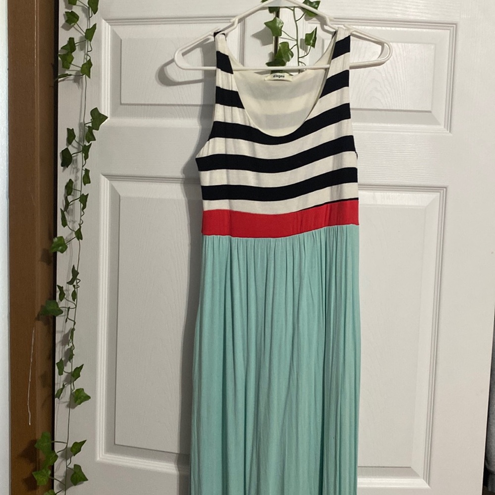 Maxi dress
